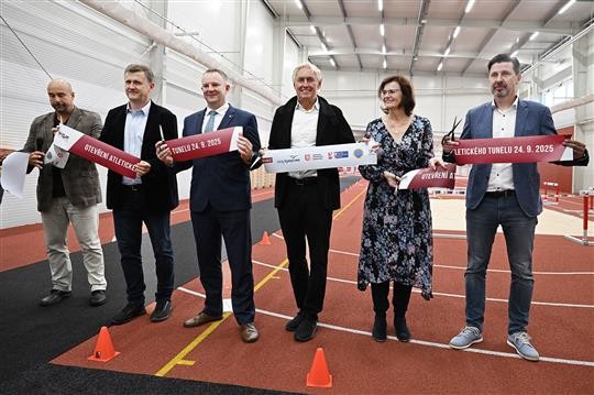 Třebíč otevřela první atletický tunel na Vysočině Třebíč otevřela první atletický tunel na Vysočině